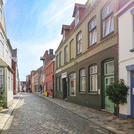 Apartamento Altes Kontorhaus Kajüte Husum  Exterior foto